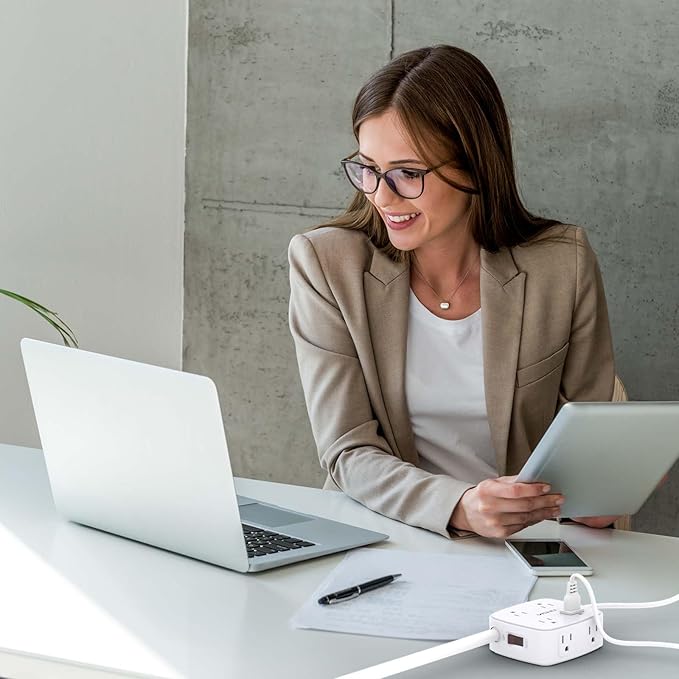 Surge Protector Power Strip - YISHU 8 Widely Outlets with 2 USB-C(PD 30W) and 2 USB-A Ports, 3 Side Outlet Extender with 6Ft Flat Plug Extension Cord, Wall Mount, Desk USB Charging Station, ETL,White - Image 5